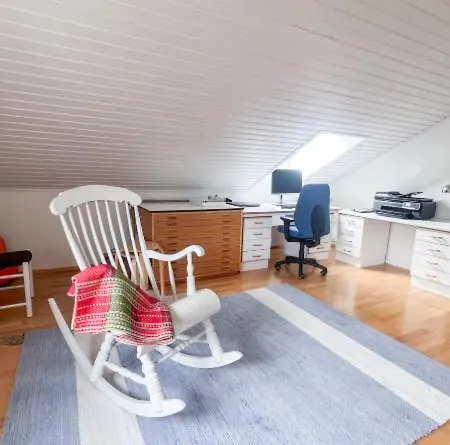 Perhekoti Saunalla Ja Pihalla Camping Järvenpää